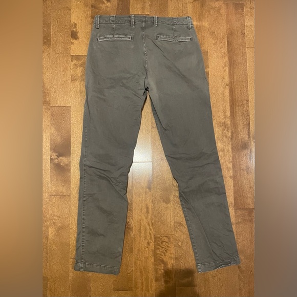 *SOLD* GAP slim fit grey chino pants size 32x32 - Picture 4 of 4